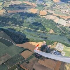 Flugwegposition um 10:25:33: Aufgenommen in der Nähe von Dingolfing-Landau, Deutschland in 1302 Meter